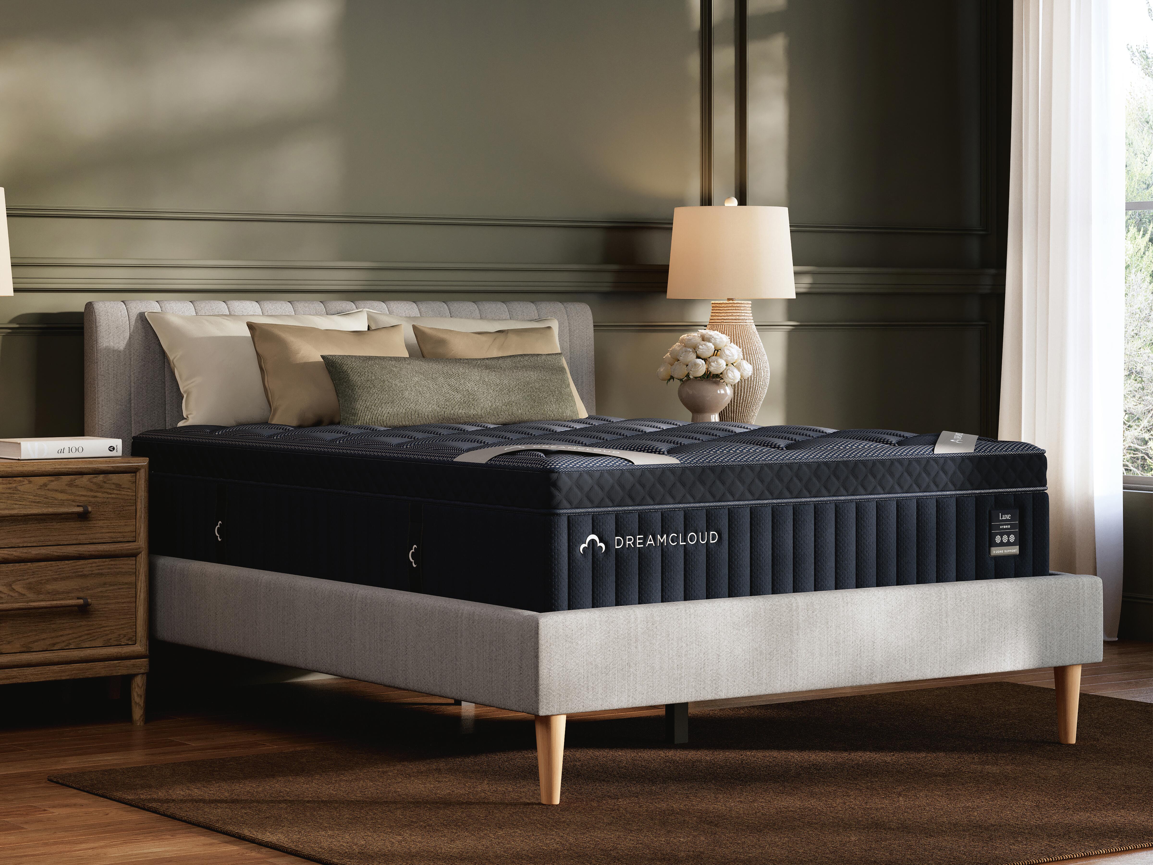 DreamCloud Hybrid Luxe Mattress