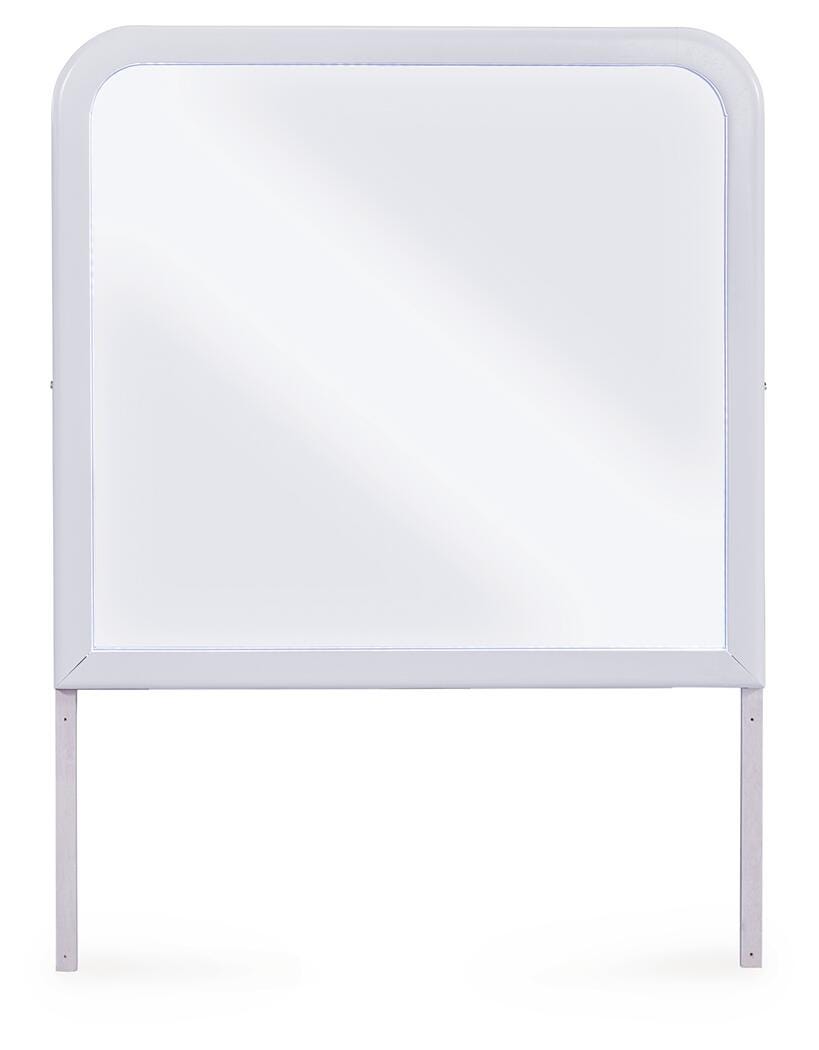 Jarlee Dresser and Mirror