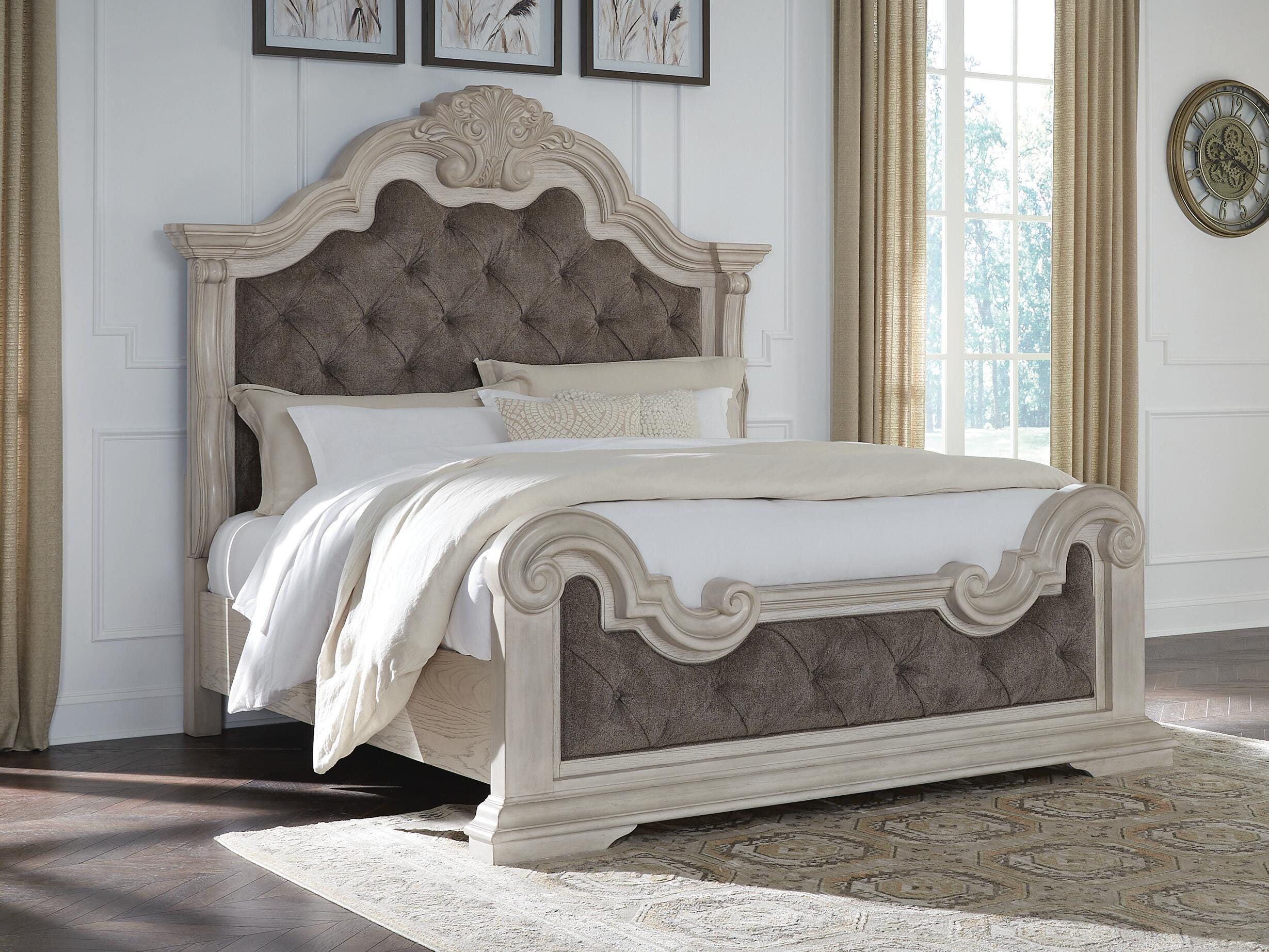 Bruchandi Upholstered Bed