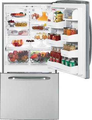 GE&reg; ENERGY STAR&reg; 22 cu. ft..7 Cu. Ft. Bottom-Freezer Drawer Refrigerator image