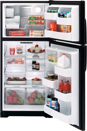 GE&reg; 17.9 Top-Freezer Refrigerator