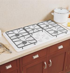 GE(R) 36" Built-In Gas Cooktop image