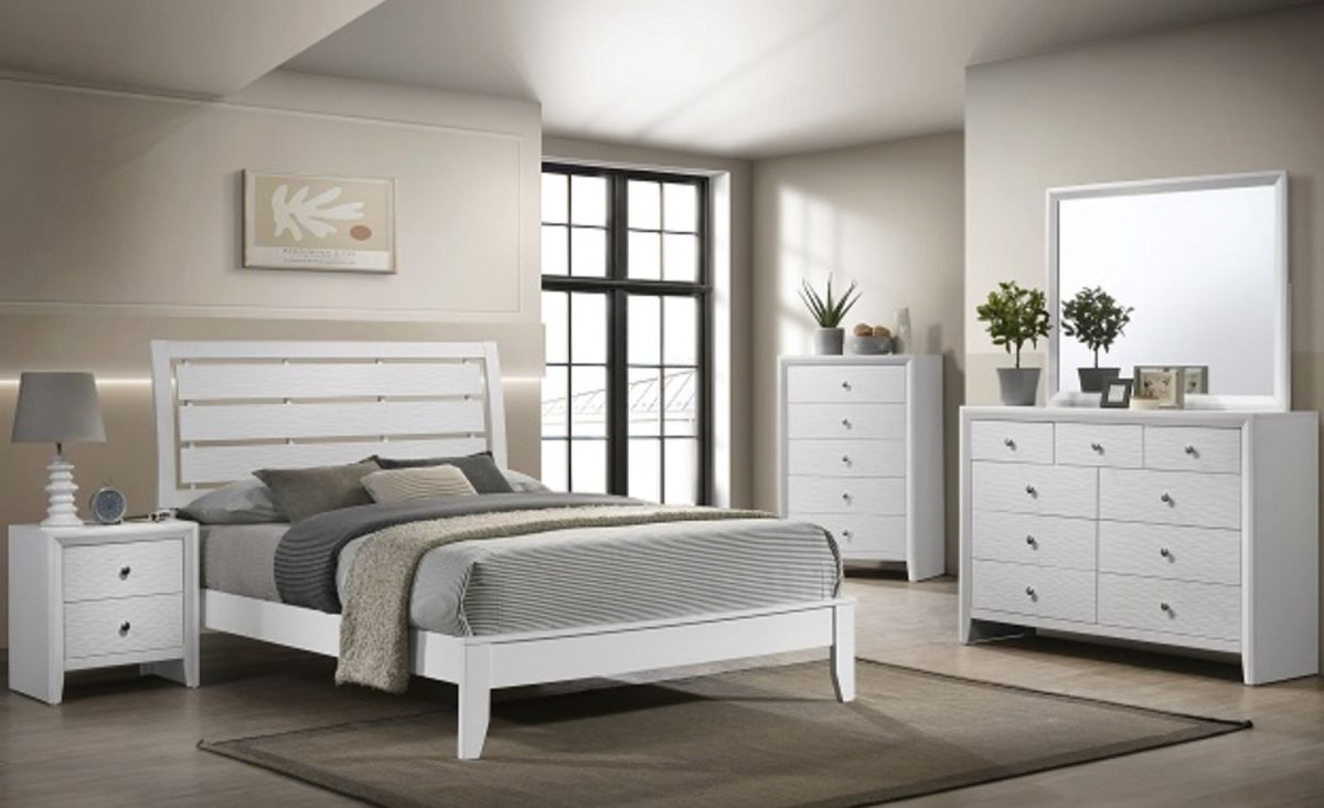 Crown Mark Furniture Evan Mirror in White