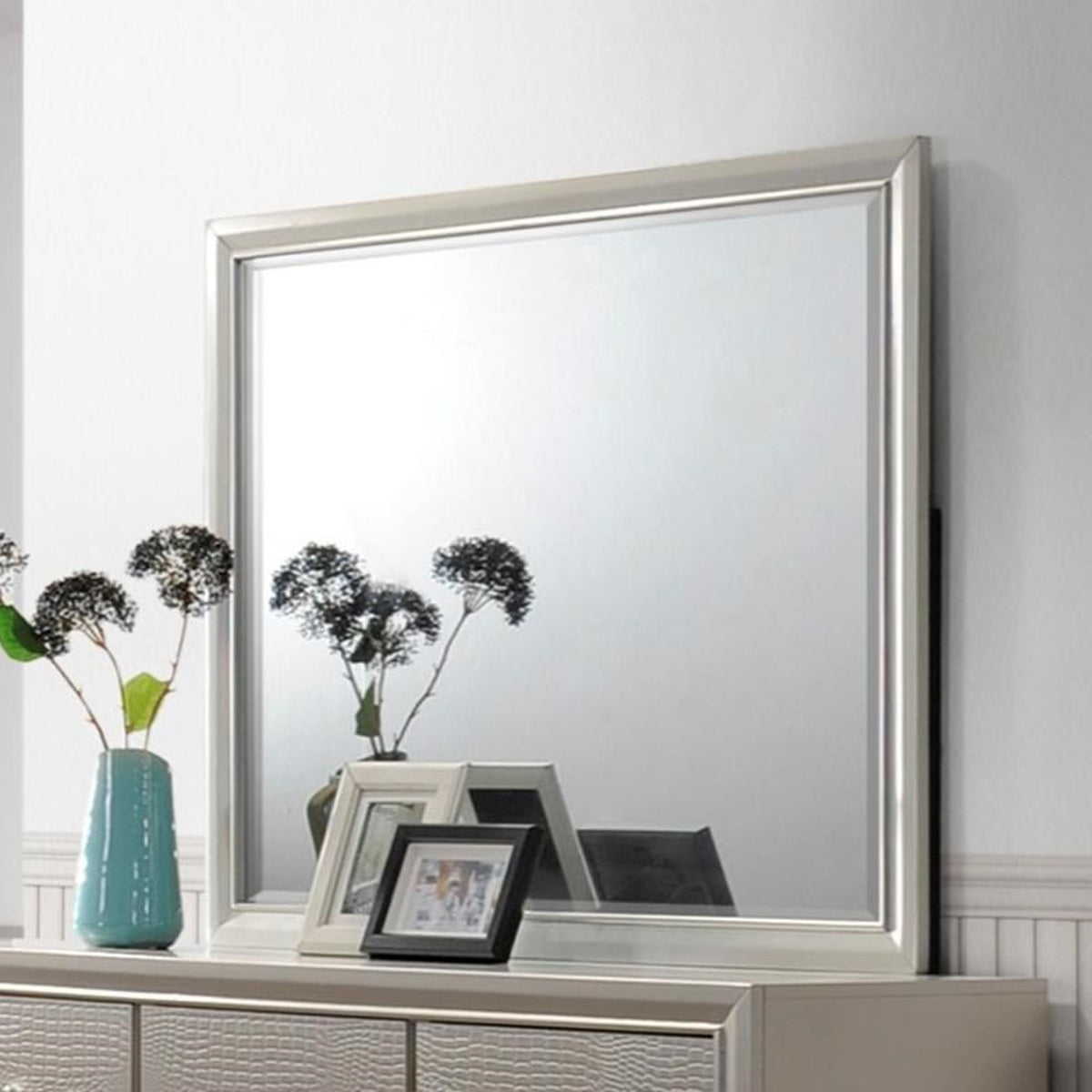 Crown Mark Lyssa Mirror in Embossed Crocodile Pattern image